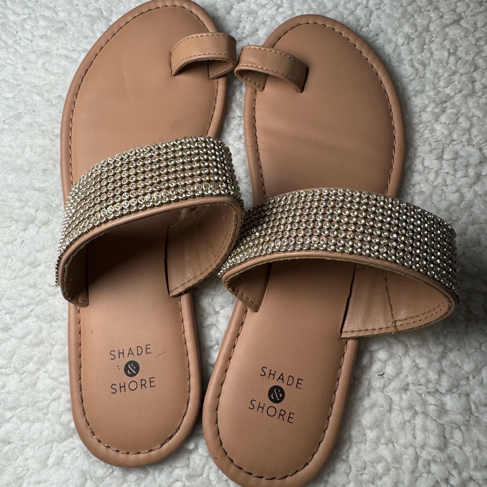 Shade & Shore Beige Sandals with Silver Embellishments